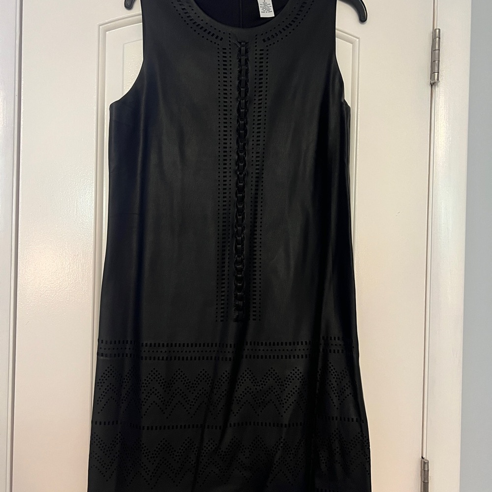 Black Sleeveless Dress